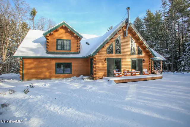 $7,500 | 320 Lakeshore Drive, Sandisfield, MA 01255