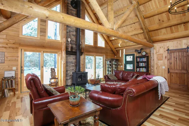 $7,500 | 320 Lakeshore Drive, Sandisfield, MA 01255