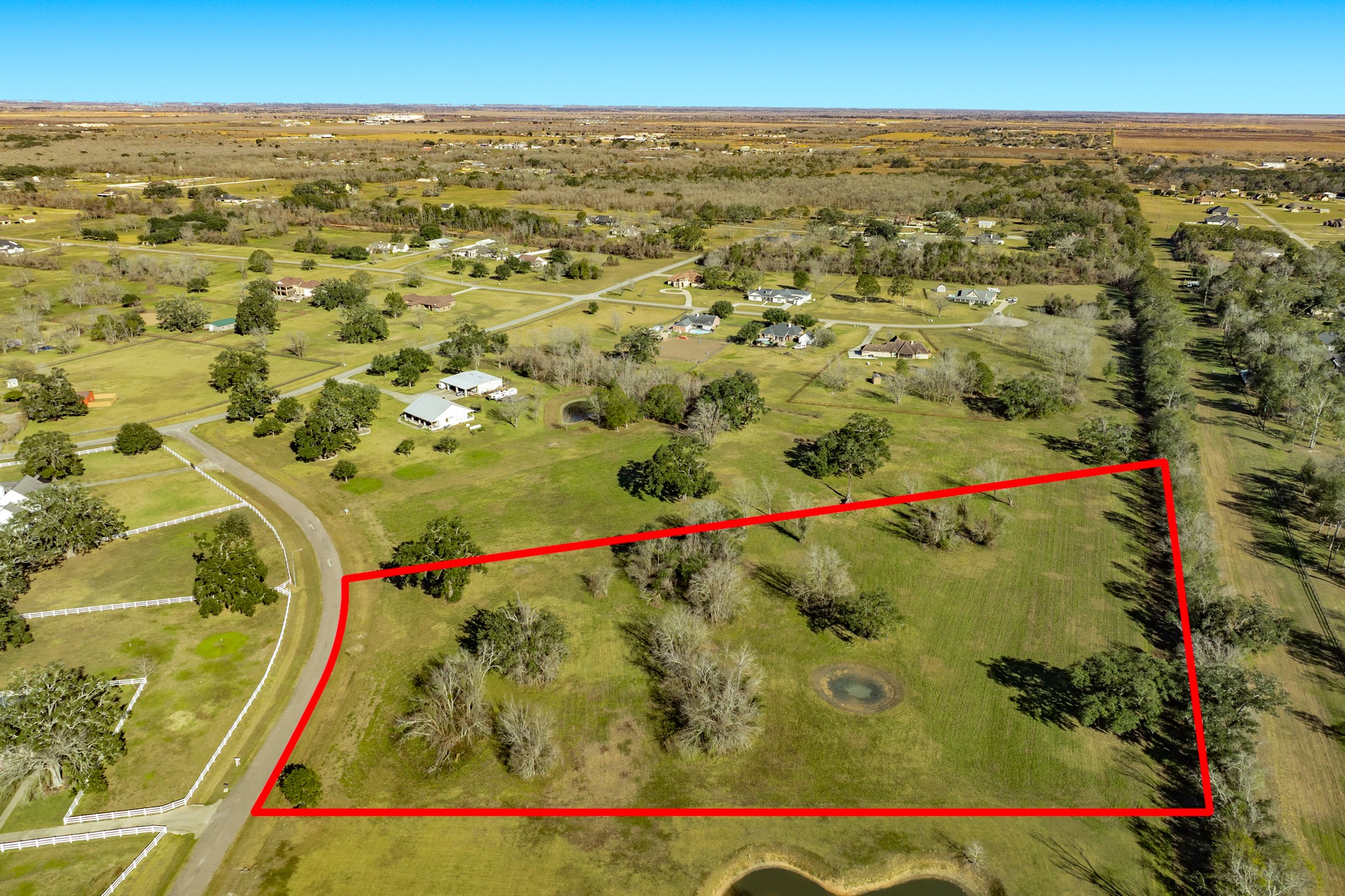 1119 Indian Ridge Rosharon, TX 77583 - Photo 6 of 7 an aerial view of residential houses with outdoor space