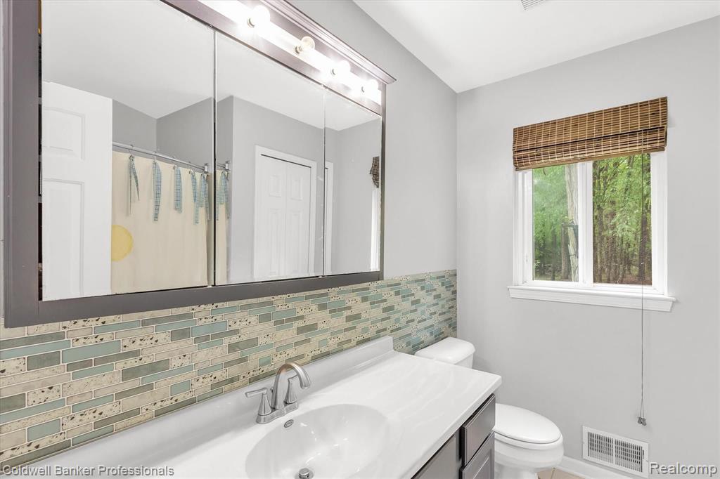9571 Rachel Road Algonac, MI 48001 - Photo 27 of 49