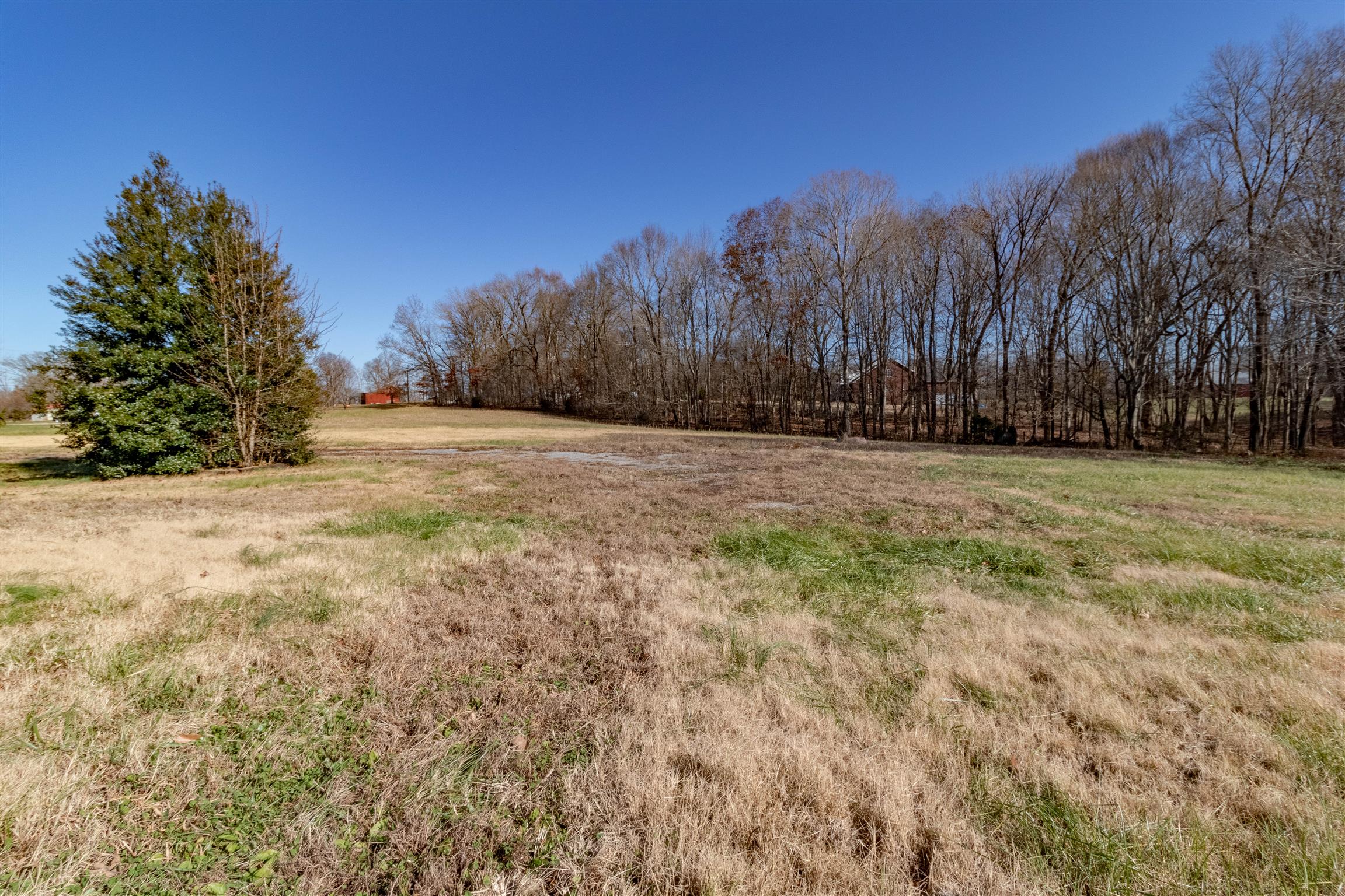 660 Houston Fielder Road Clarksville, TN 37043 - Photo 1 of 18 Gallery Image 1