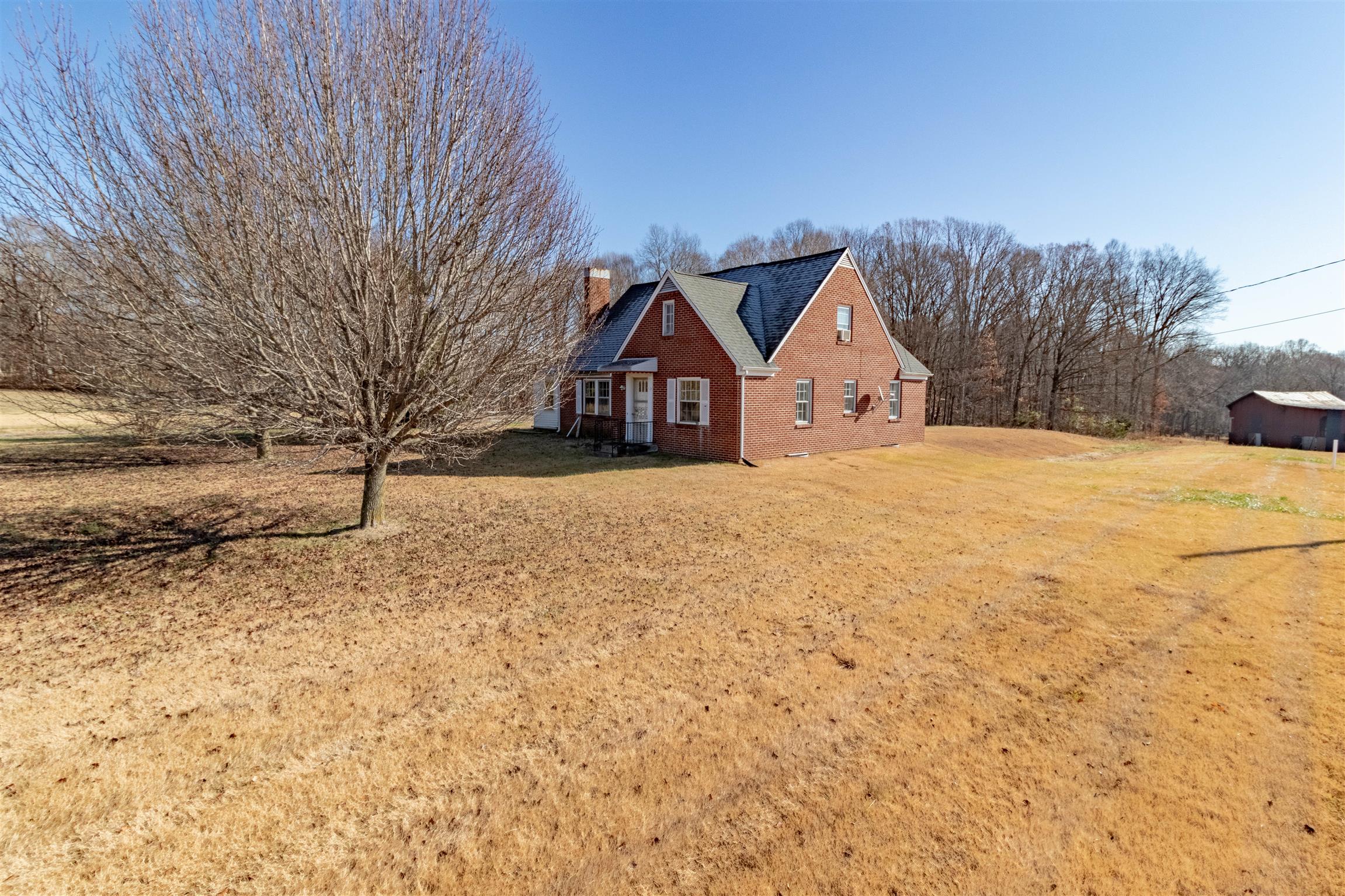 660 Houston Fielder Road Clarksville, TN 37043 - Photo 8 of 18 Gallery Image 8