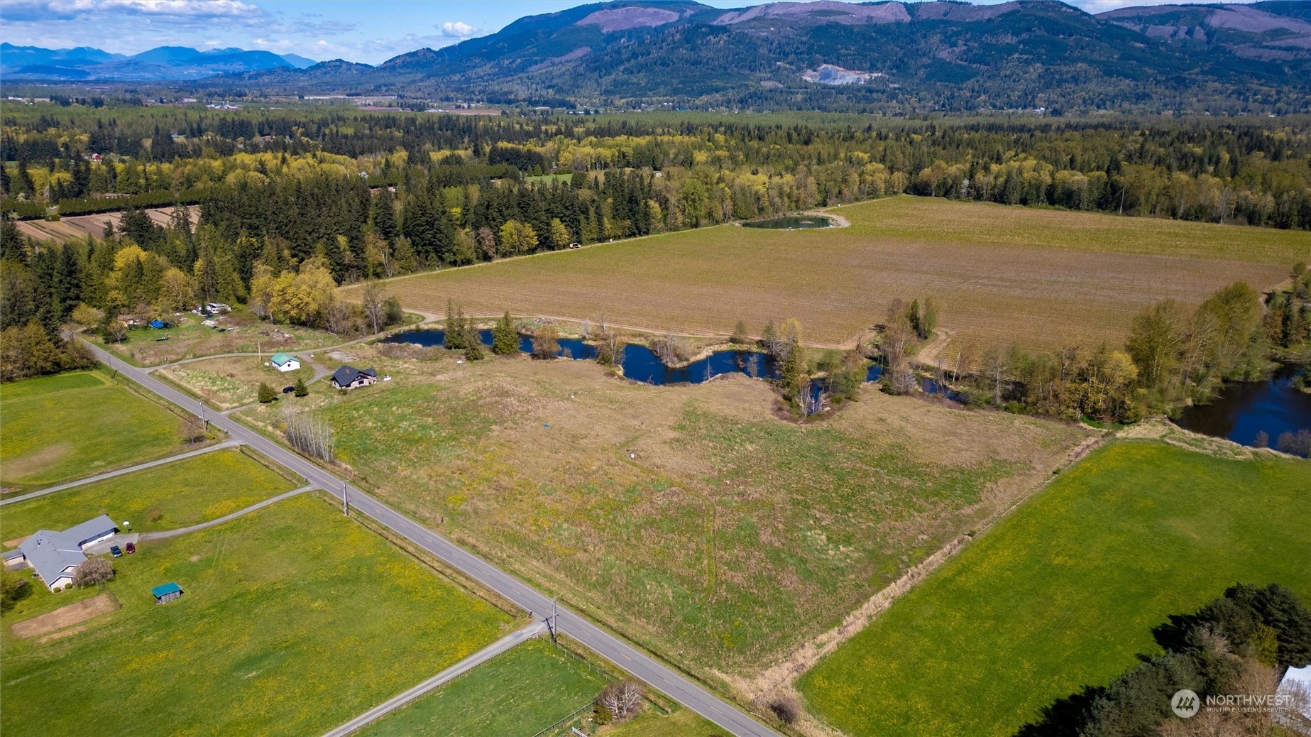 5544 Sand Road Bellingham, WA 98226 - Photo 6 of 10