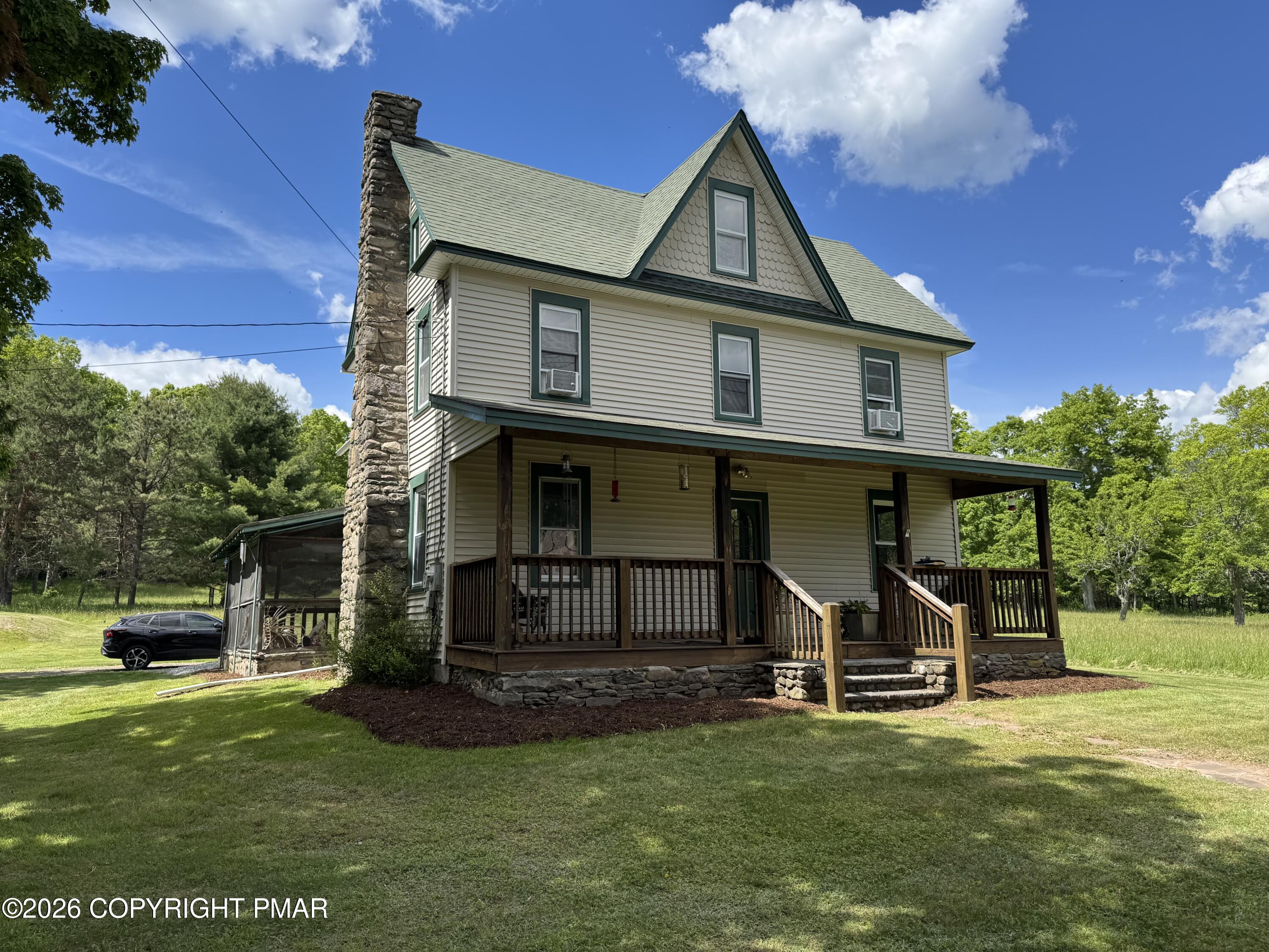 978 Upper Seese Hill Road Canadensis, PA 18325 - Photo 1 of 12 IMG_6914
