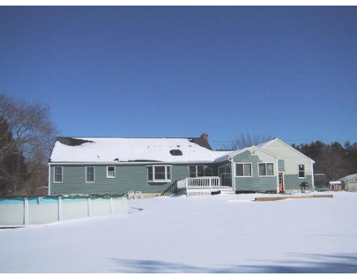 54 Fosdick Road Carver, MA 02330 - Photo 12 of 13 Gallery Image 12