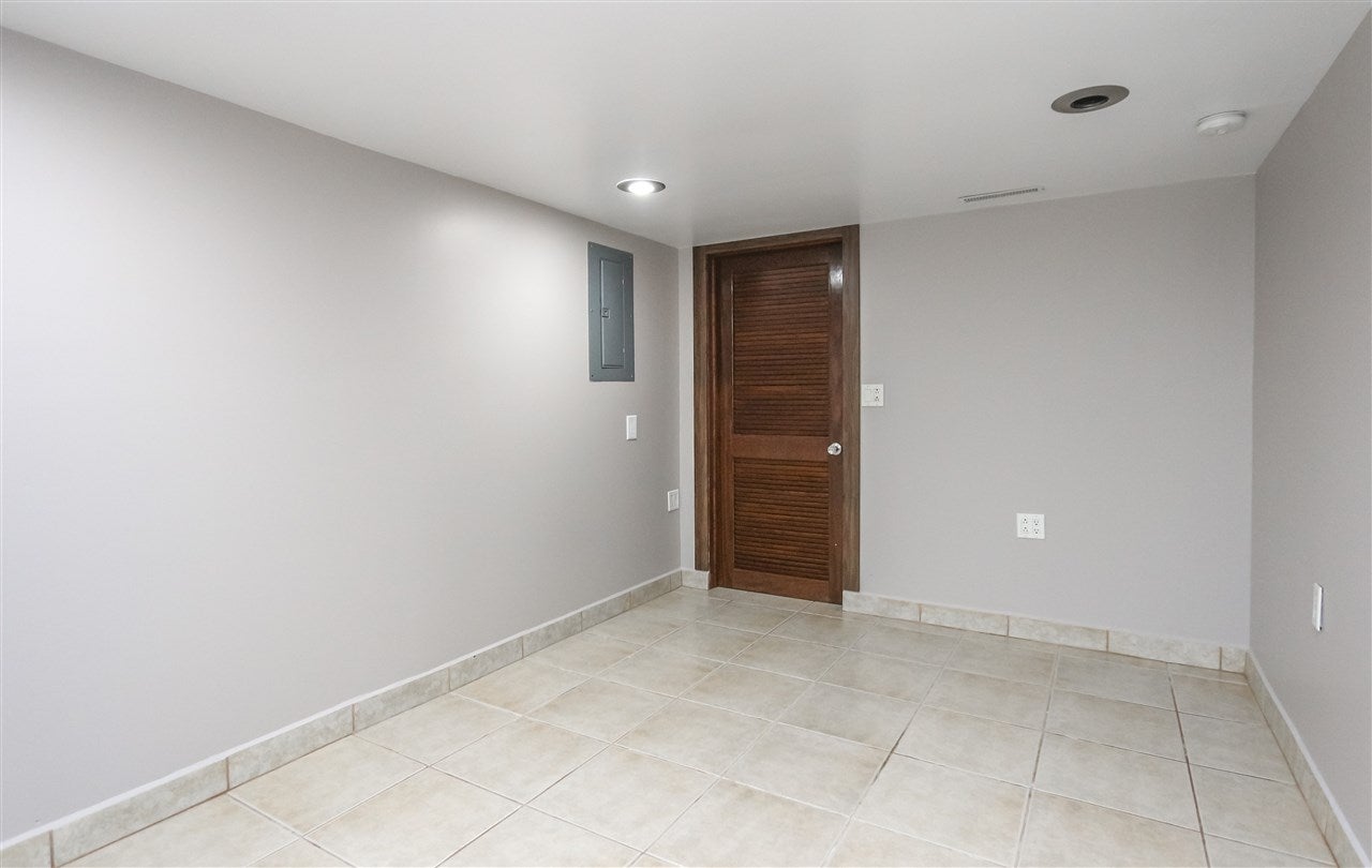 1556 Ruth Street Waterloo, IA 50707 - Photo 11 of 18 Gallery Image 11