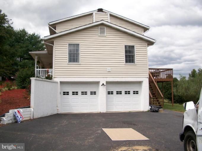 341 C Jones Road Owings, MD 20736 - Photo 6 of 21 Garage 1