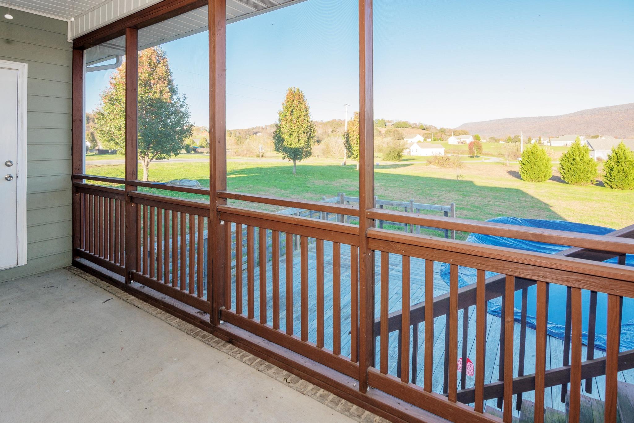 8 Riverside Drive Dunlap, TN 37327 - Photo 33 of 42 Screened Porch