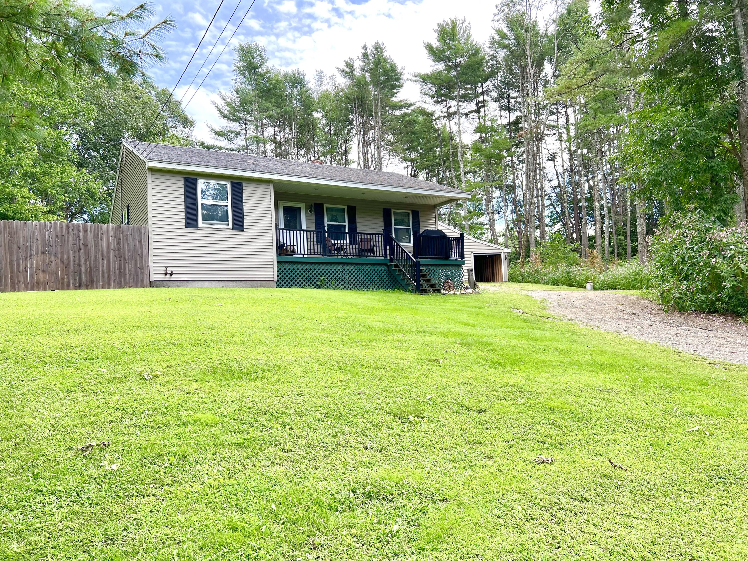 89 Seven Tree Lane Warren, ME 04864 - Photo 4 of 34 IMG_4093