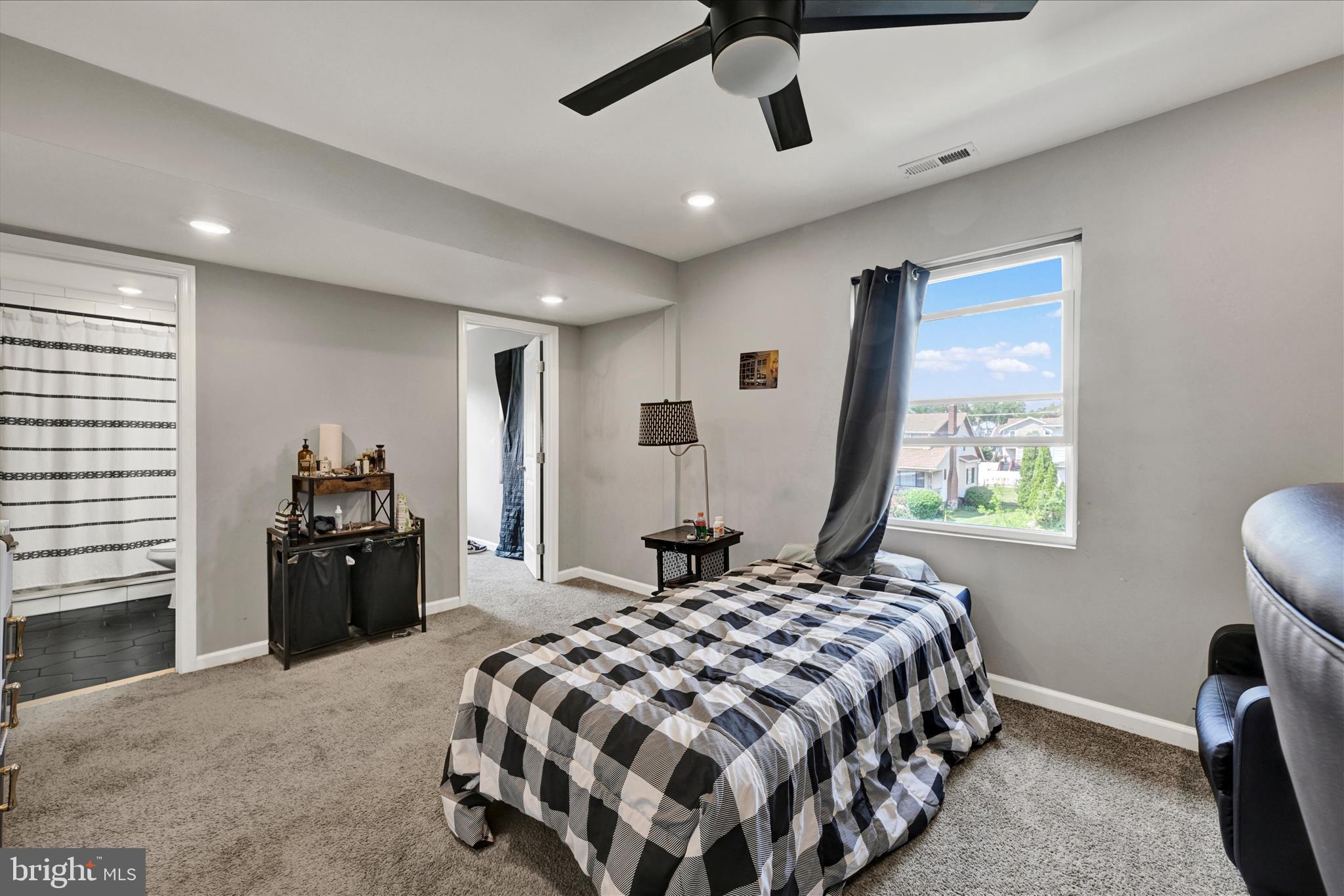 4409 Wentworth Road Baltimore, MD 21207 - Photo 19 of 31