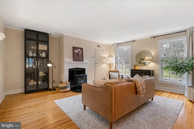 $690,000 | 4273 Quakerbridge Road, Princeton, NJ 08540