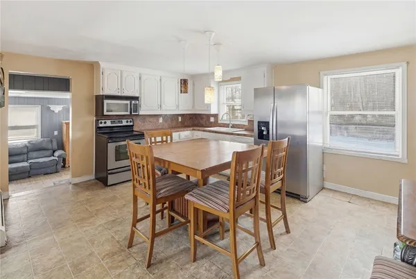 $369,900 | 165 Lockwood Street, West Warwick, RI 02893