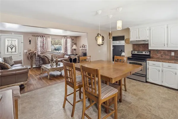 $369,900 | 165 Lockwood Street, West Warwick, RI 02893