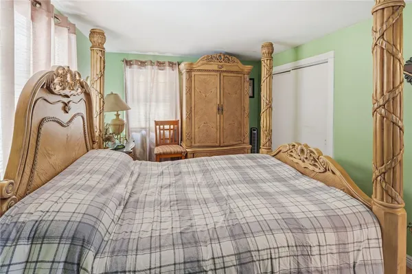 $369,900 | 165 Lockwood Street, West Warwick, RI 02893