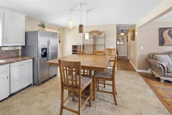 $369,900 | 165 Lockwood Street, West Warwick, RI 02893