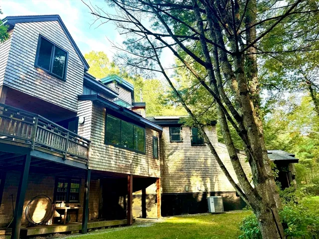 $2,074,000 | 1420 Curve Street, Carlisle, MA 01741