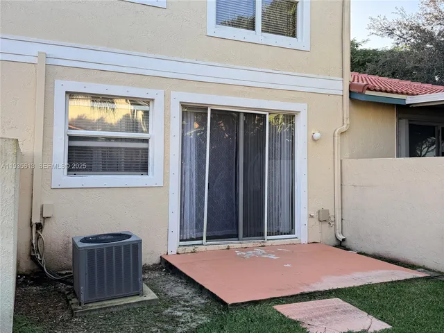 a view of backyard of house