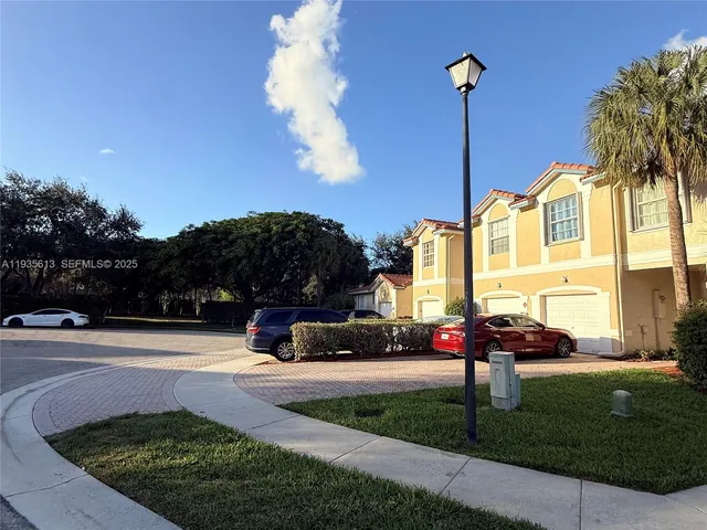 $440,000 | Windham, Coral Springs, FL 33076