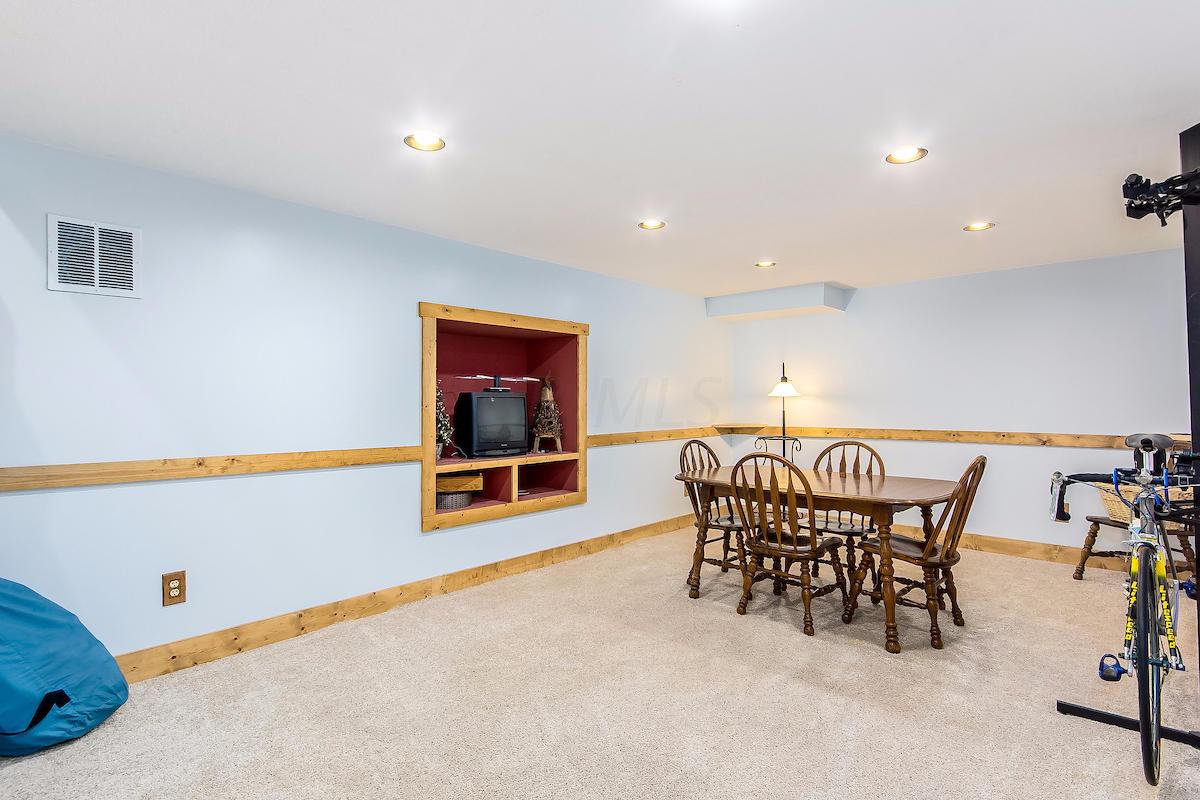 7015 Palmer Road Pataskala, OH 43062 - Photo 20 of 39