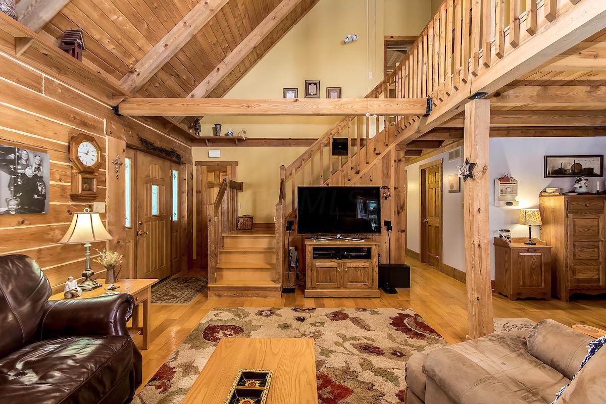7015 Palmer Road Pataskala, OH 43062 - Photo 4 of 39