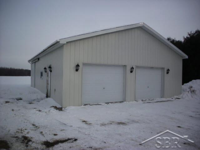 1717 South Homer Road Midland, MI 48640 - Photo 8 of 20 20393397-7.JPG