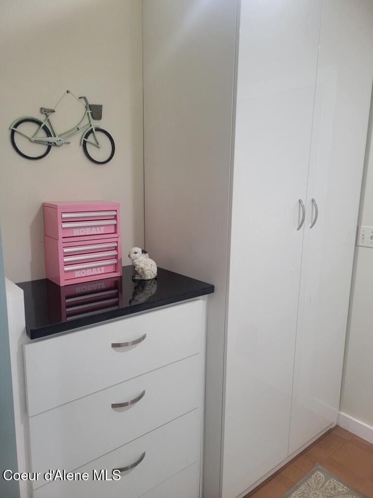 128 Spur Drive Sandpoint, ID 83864 - Photo 24 of 37 Laundry Room Storage