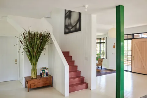 a view of entryway and hall