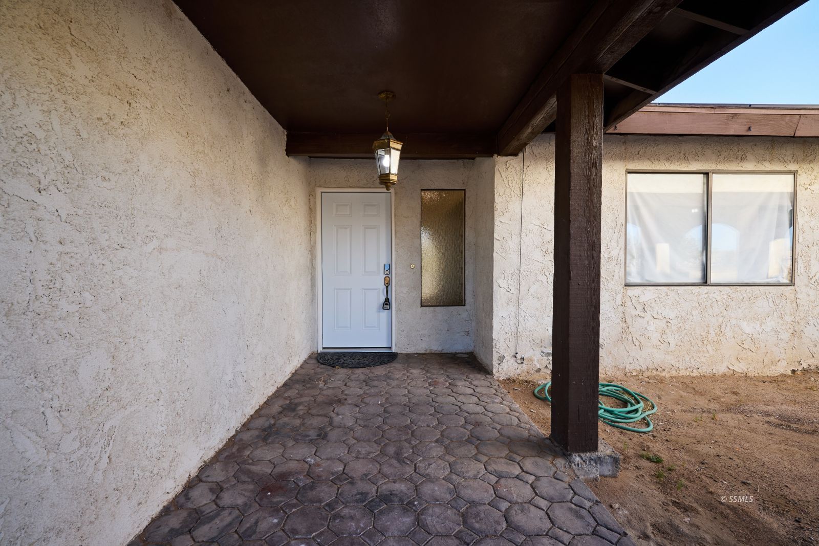 508 West Dolphin Avenue Ridgecrest, CA 93555 - Photo 7 of 35