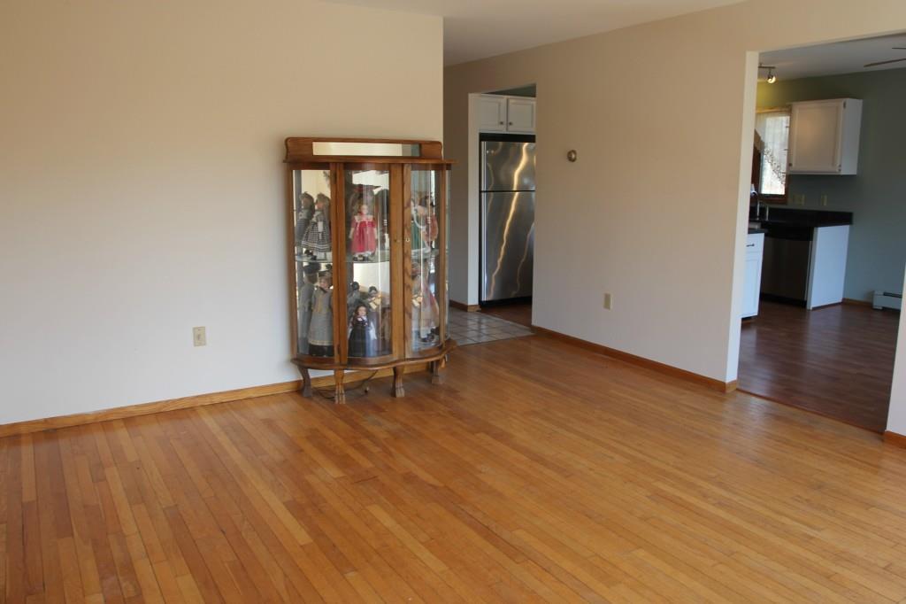 863 Pownal Road Auburn, ME 04210 - Photo 5 of 33 Photo