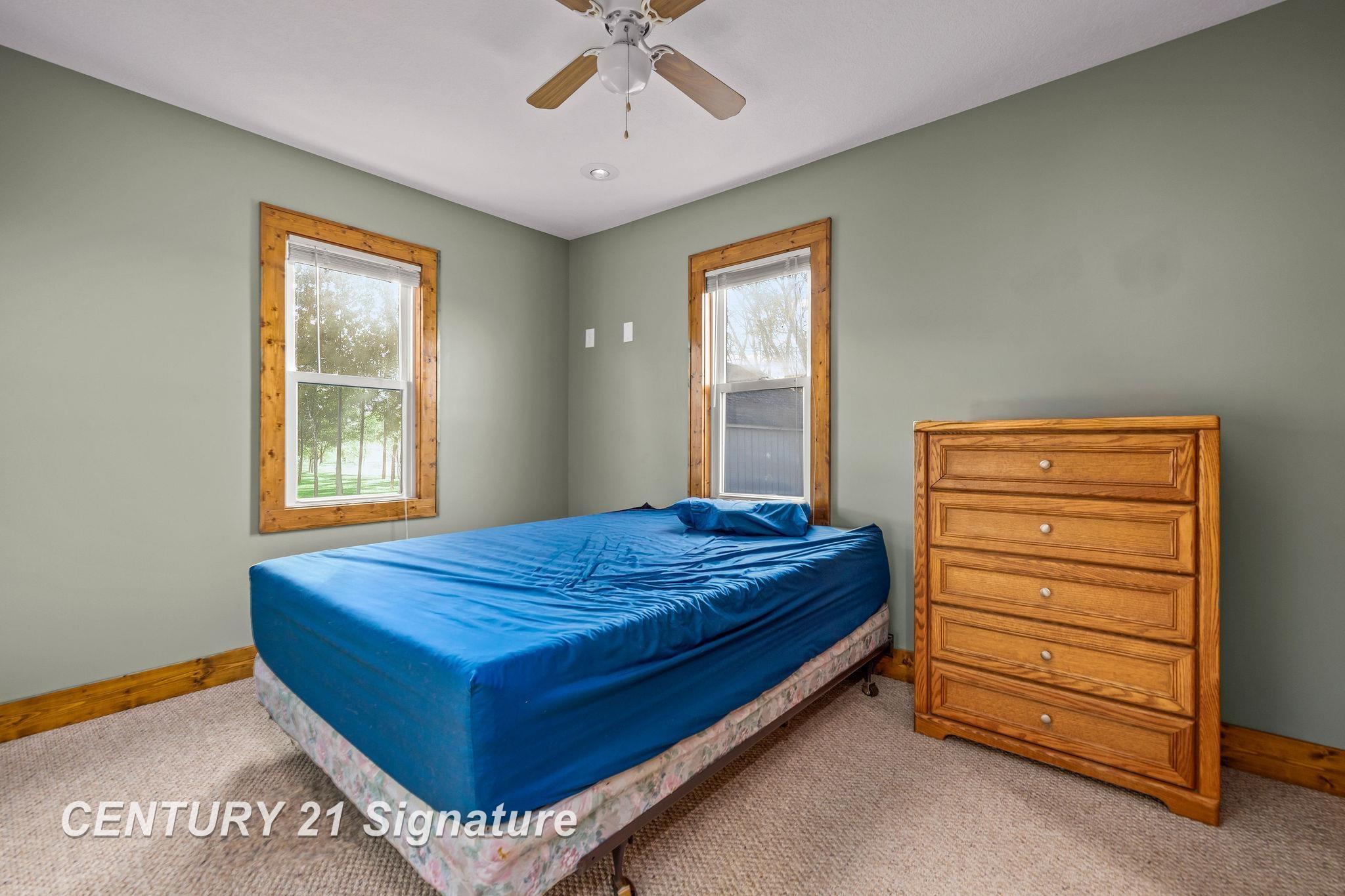 2378 South Garfield Road Auburn, MI 48611 - Photo 11 of 25 Bedroom #1
