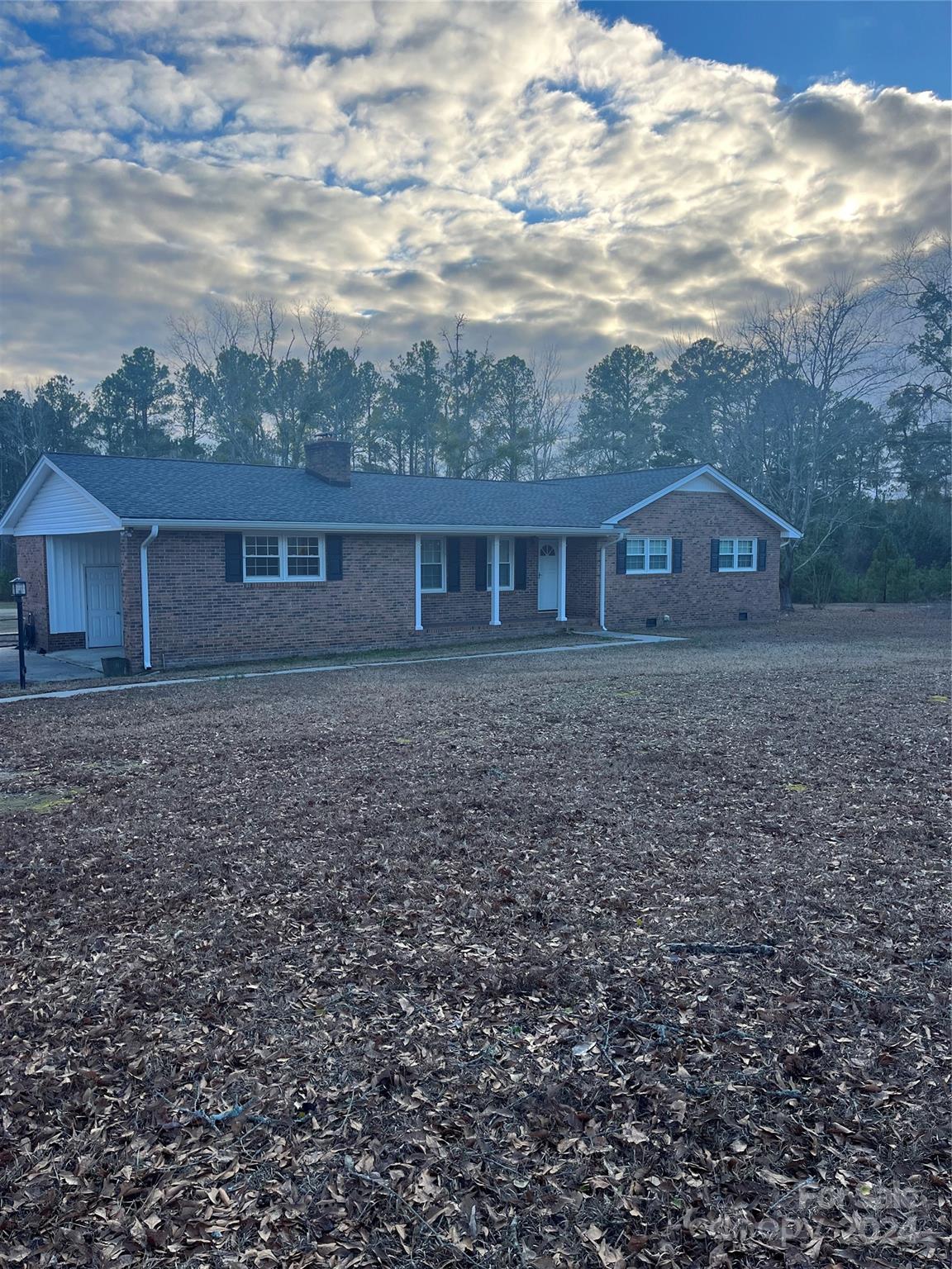 957 State Rd S-29-38 Lancaster, SC 29720 - Photo 3 of 25 front view of a house with a dry yard