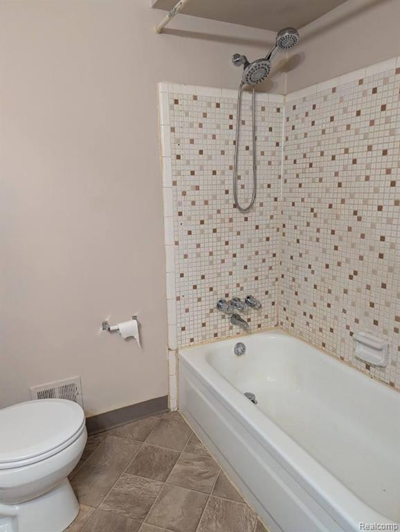 29181 Hayes Road, Unit C1 Warren, MI 48088 - Photo 16 of 26