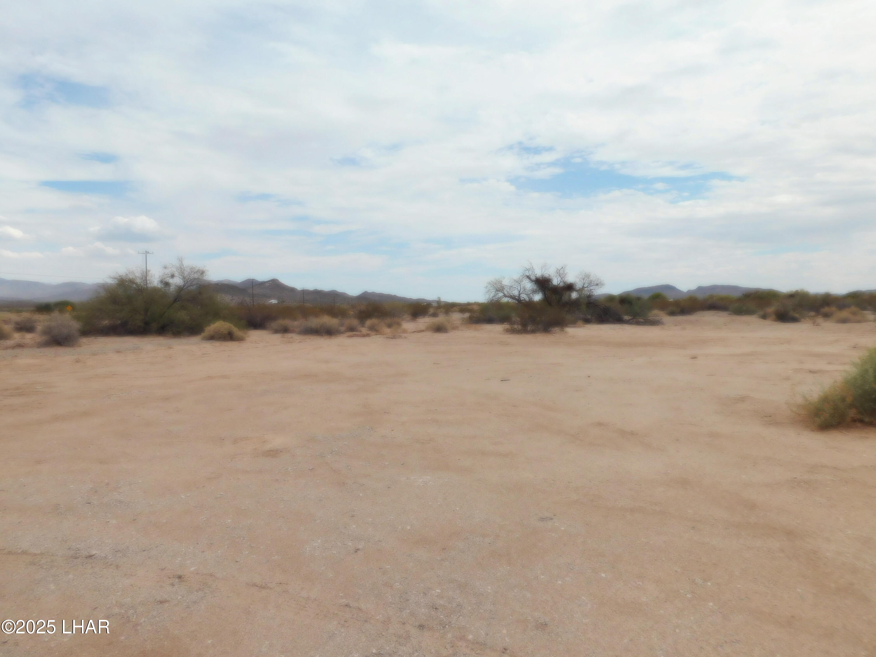 30488005 C Salome Road Salome, AZ 85348 - Photo 5 of 11 DSCN7734
