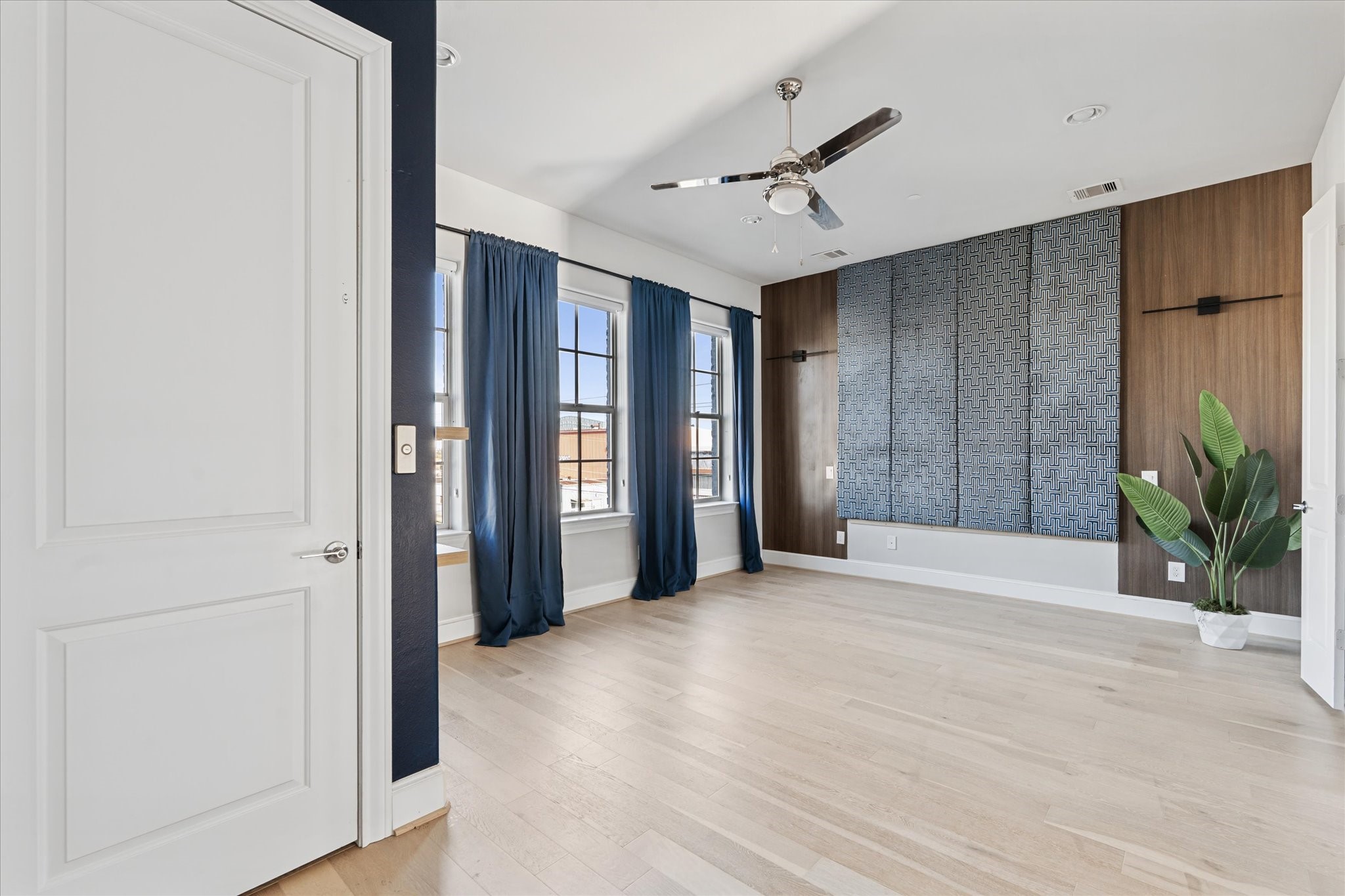1005 St Charles Street Houston, TX 77003 - Photo 20 of 27