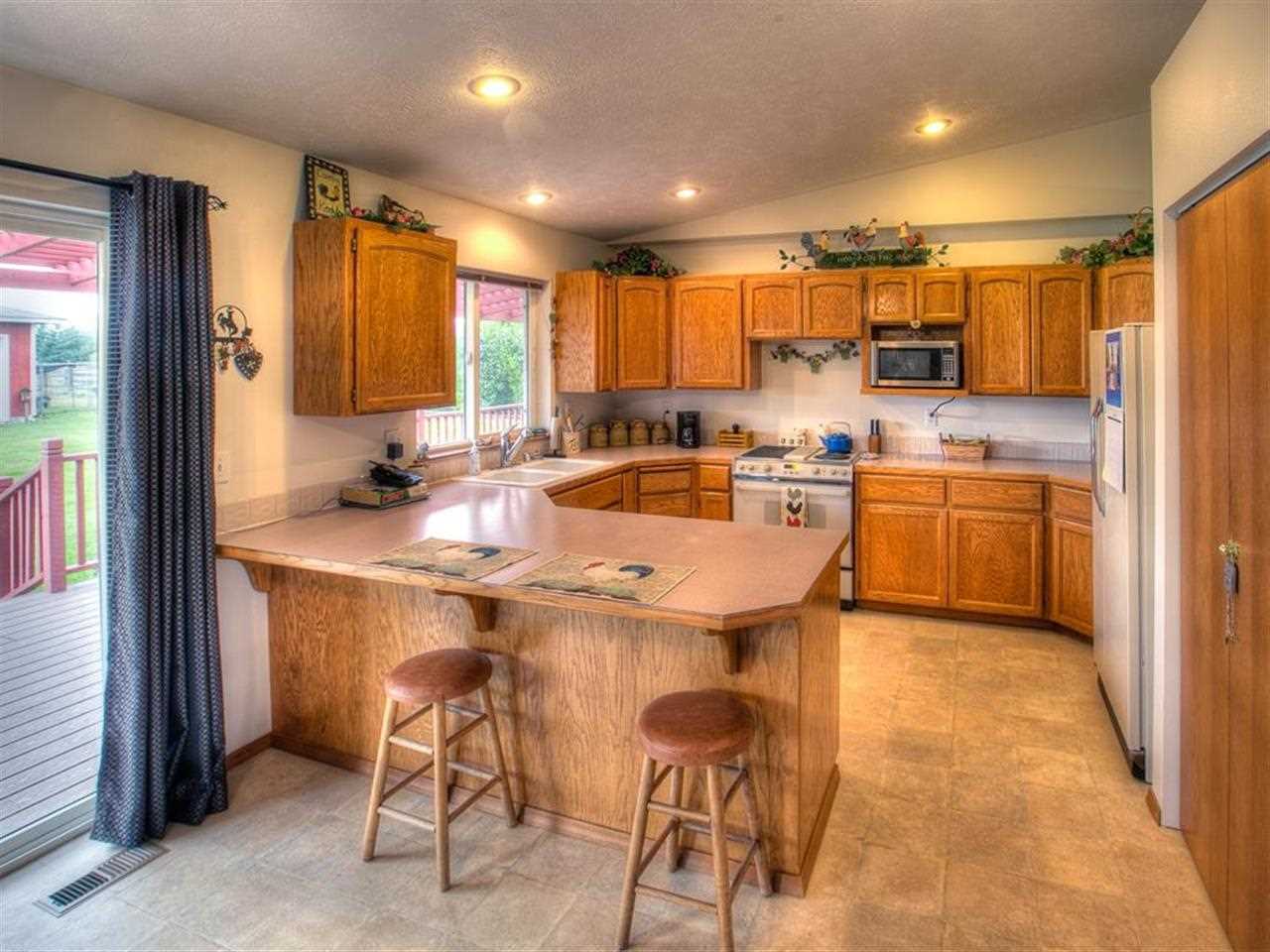 4111 North Simpson Road Otis Orchards, WA 99027 - Photo 6 of 19 Gallery Image 6