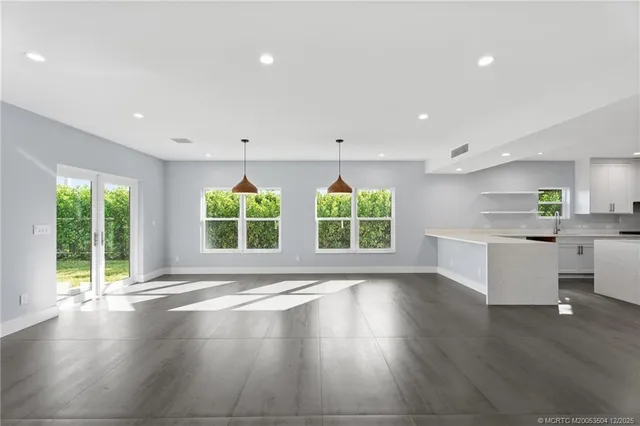 $899,000 | 1176 Terrace Way, Jensen Beach, FL 34957