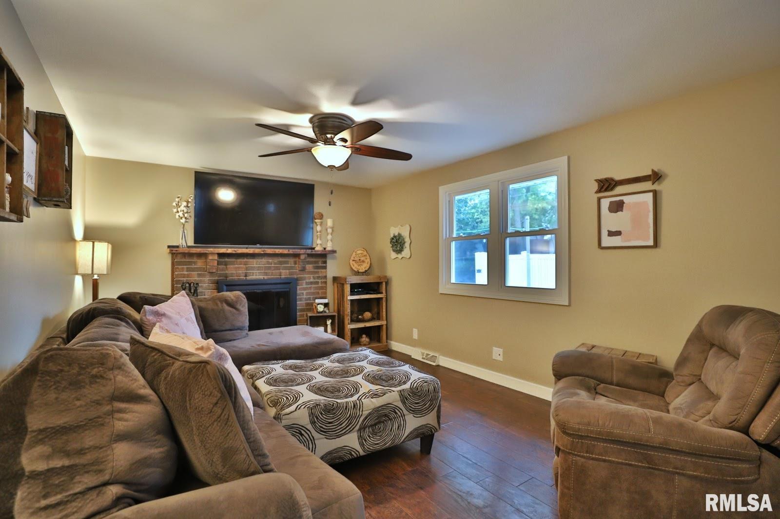604 Devonshire Road Washington, IL 61571 - Photo 19 of 47 Gallery Image 19