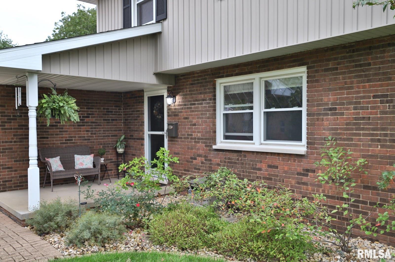 604 Devonshire Road Washington, IL 61571 - Photo 2 of 47 Gallery Image 2