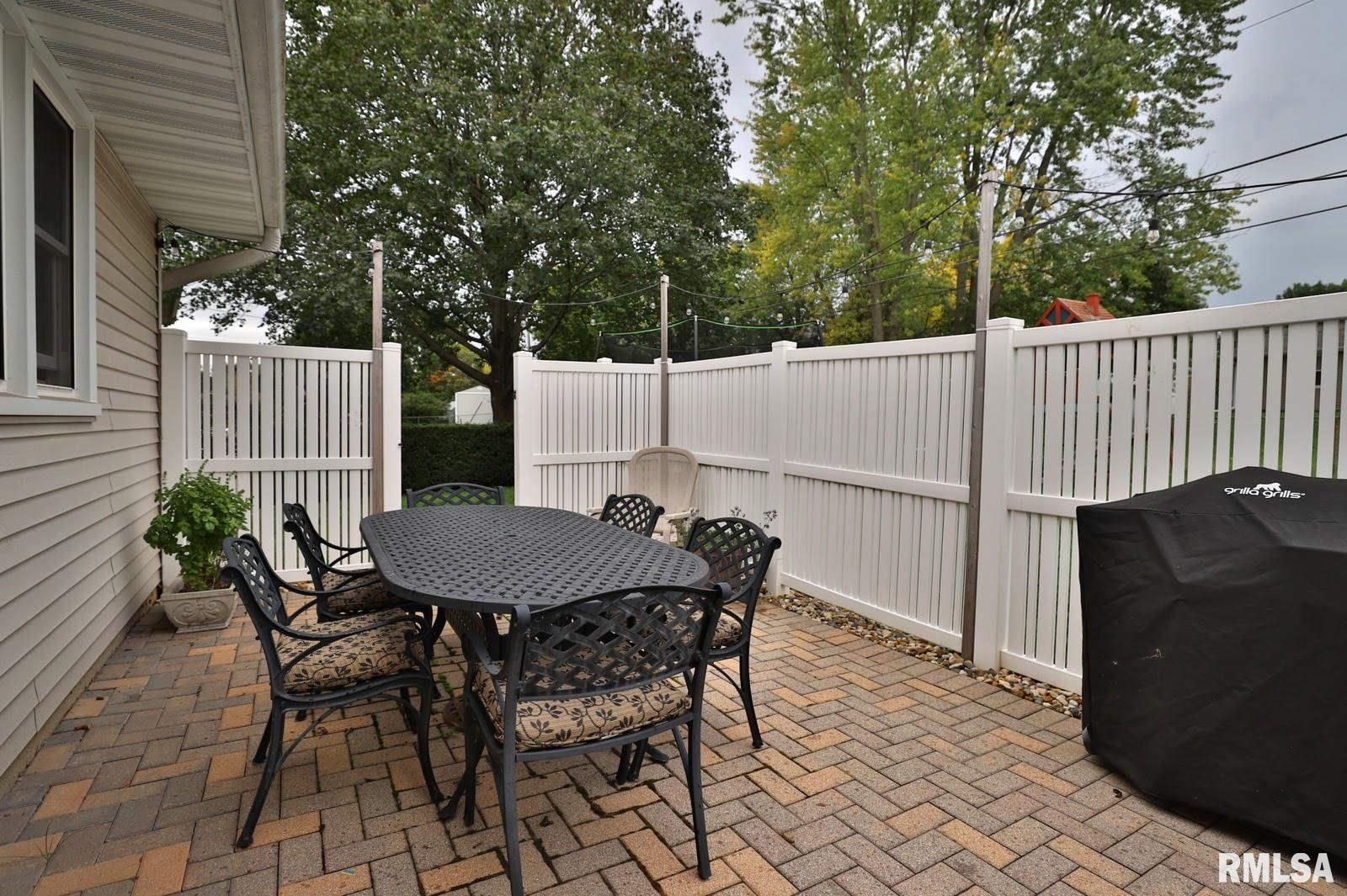 604 Devonshire Road Washington, IL 61571 - Photo 5 of 47 Gallery Image 5