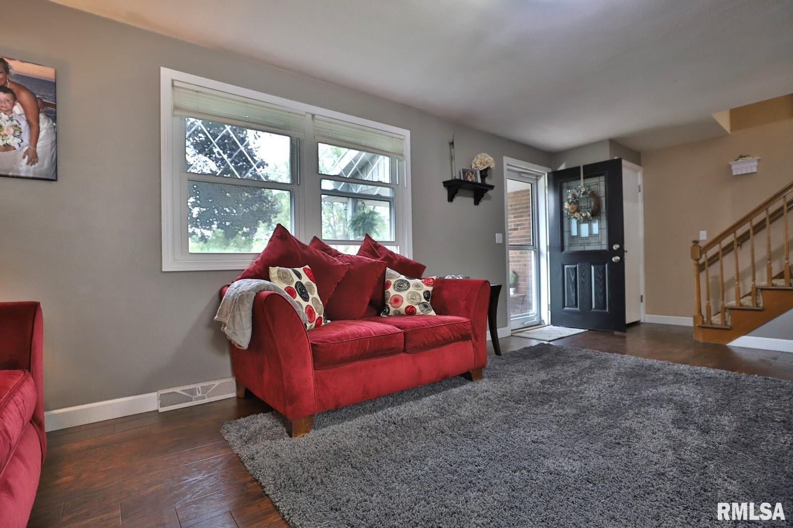 604 Devonshire Road Washington, IL 61571 - Photo 7 of 47 Gallery Image 7