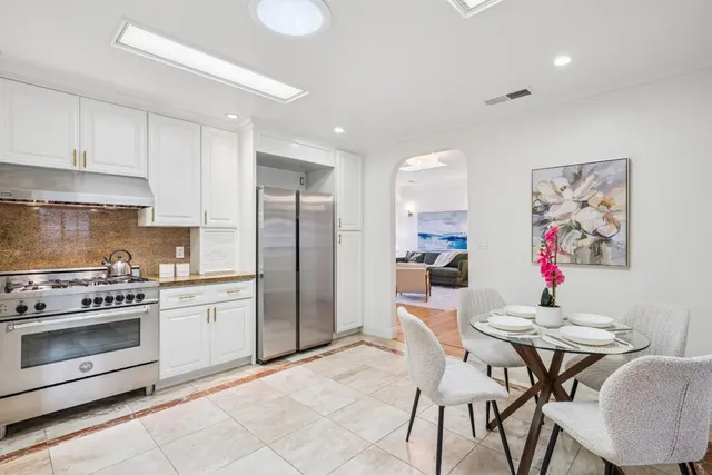 $2,988,000 | 257 South Ashton Avenue, Millbrae, CA 94030