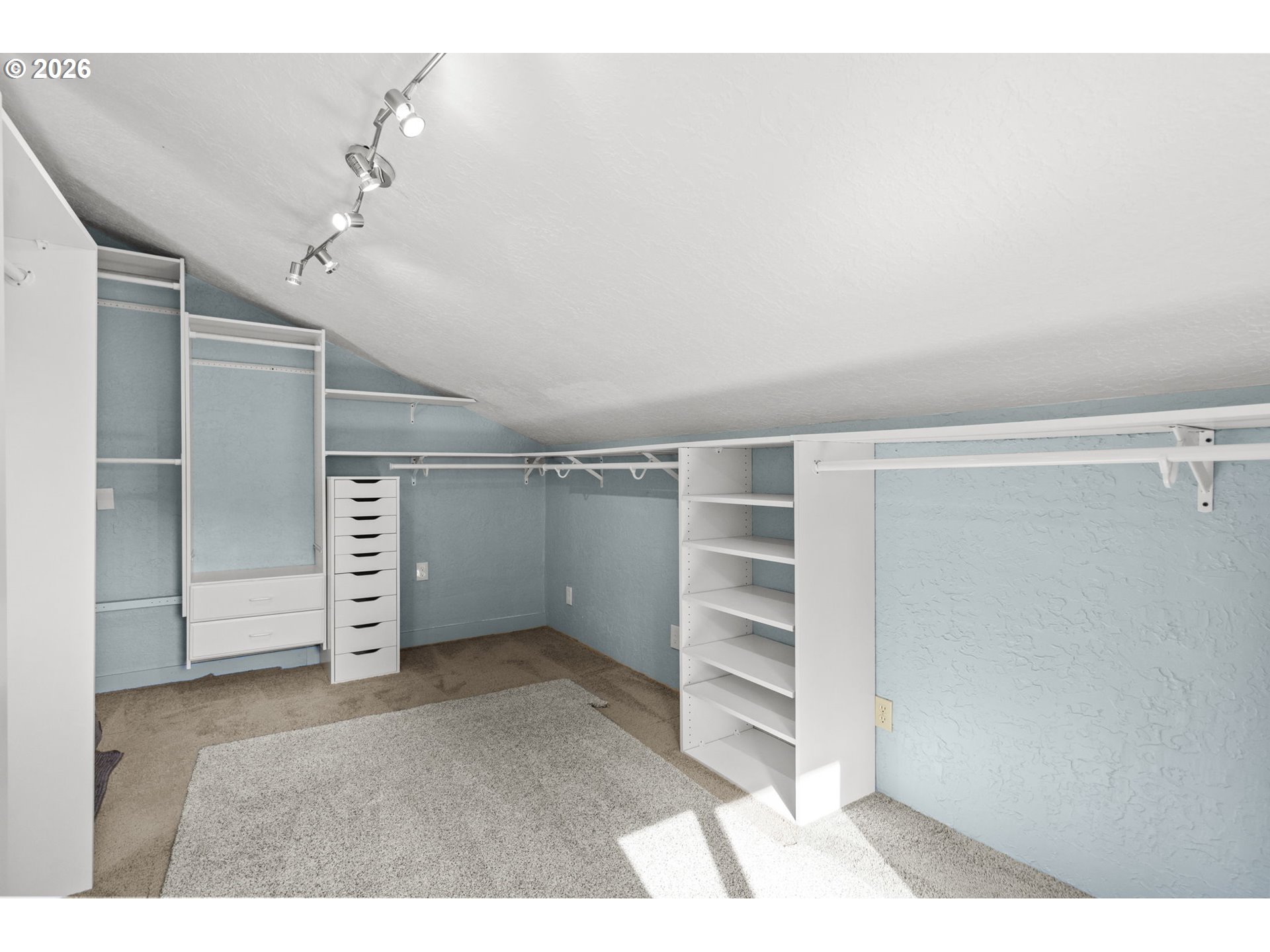 18493 South Ferguson Road Oregon City, OR 97045 - Photo 26 of 48 Bathroom, Attached