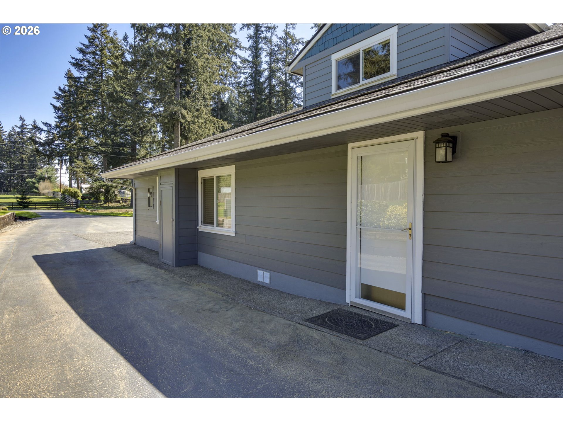 18493 South Ferguson Road Oregon City, OR 97045 - Photo 32 of 48 Guest Quarters