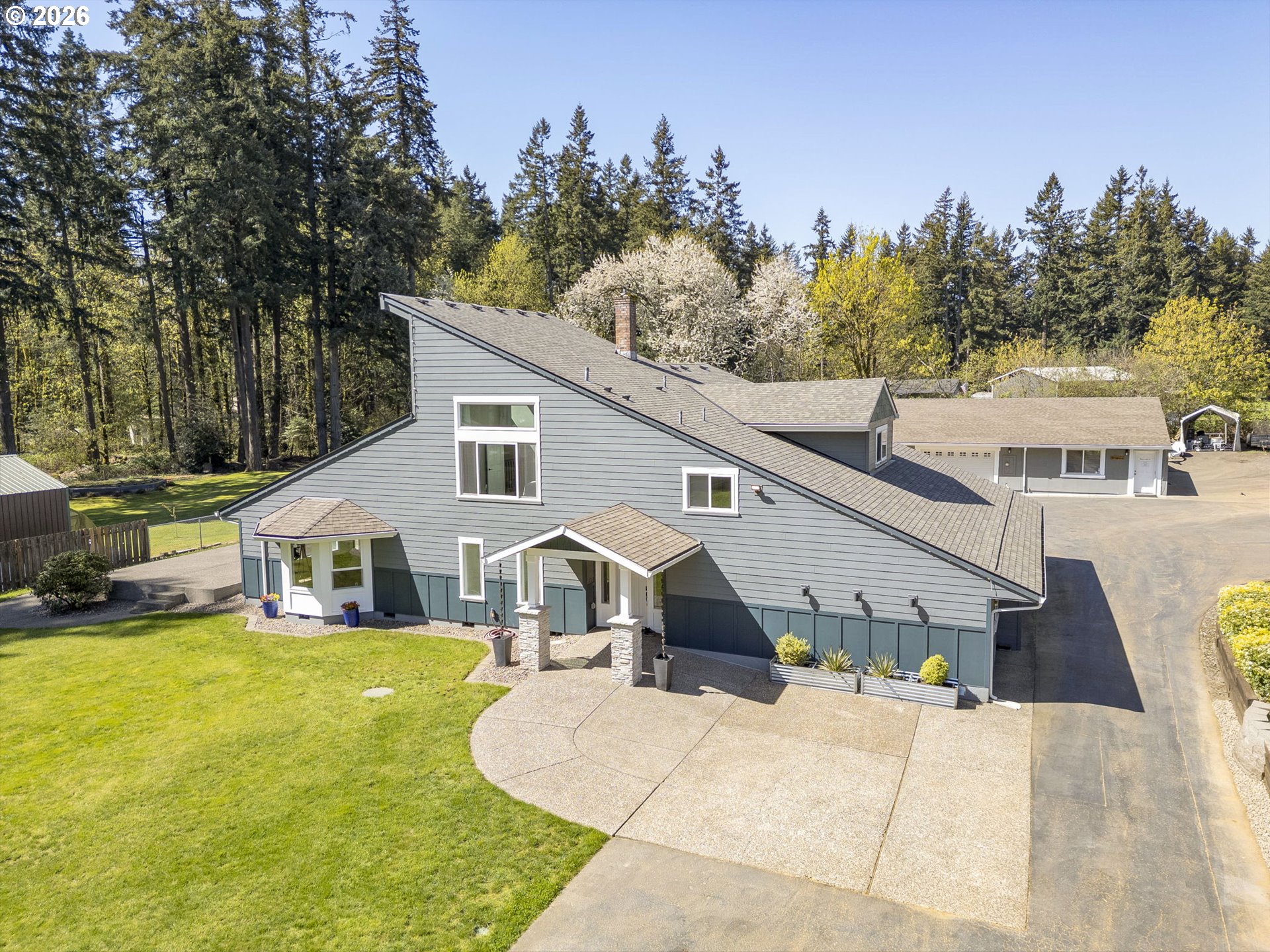 18493 South Ferguson Road Oregon City, OR 97045 - Photo 4 of 48