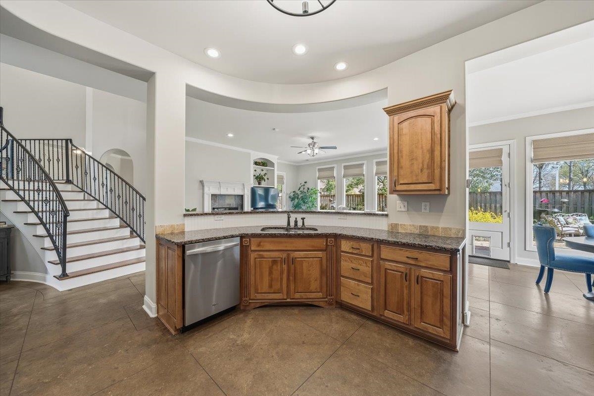 166 Ivy Brook Lane Collierville, TN 38017 - Photo 12 of 35