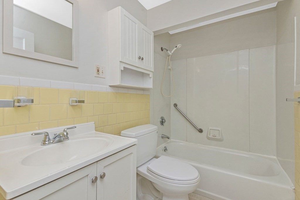 21 Birchcroft Road Canton, MA 02021 - Photo 26 of 32 Gallery Image 26