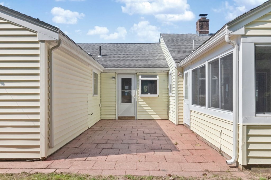 21 Birchcroft Road Canton, MA 02021 - Photo 27 of 32 Gallery Image 27