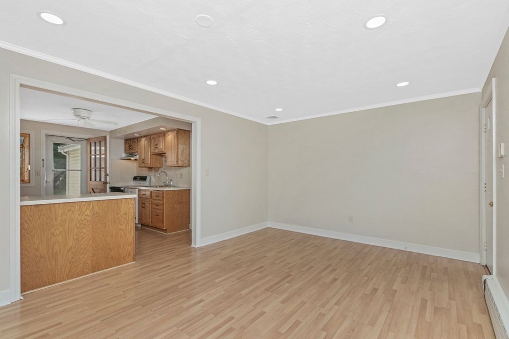 21 Birchcroft Road Canton, MA 02021 - Photo 9 of 32 Gallery Image 9