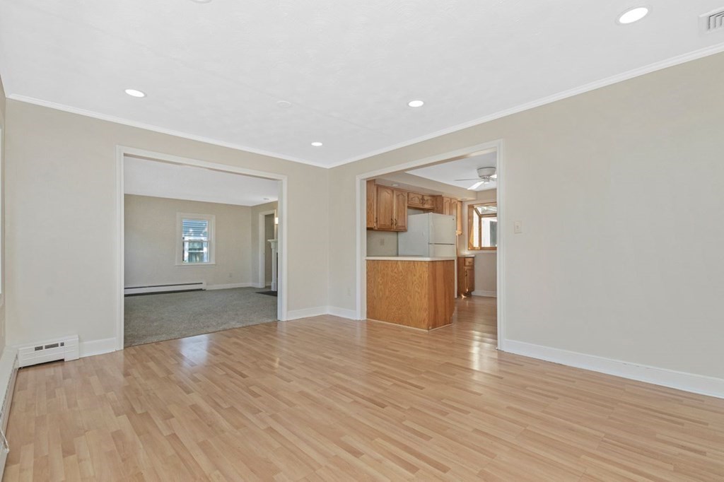 21 Birchcroft Road Canton, MA 02021 - Photo 10 of 32 Gallery Image 10