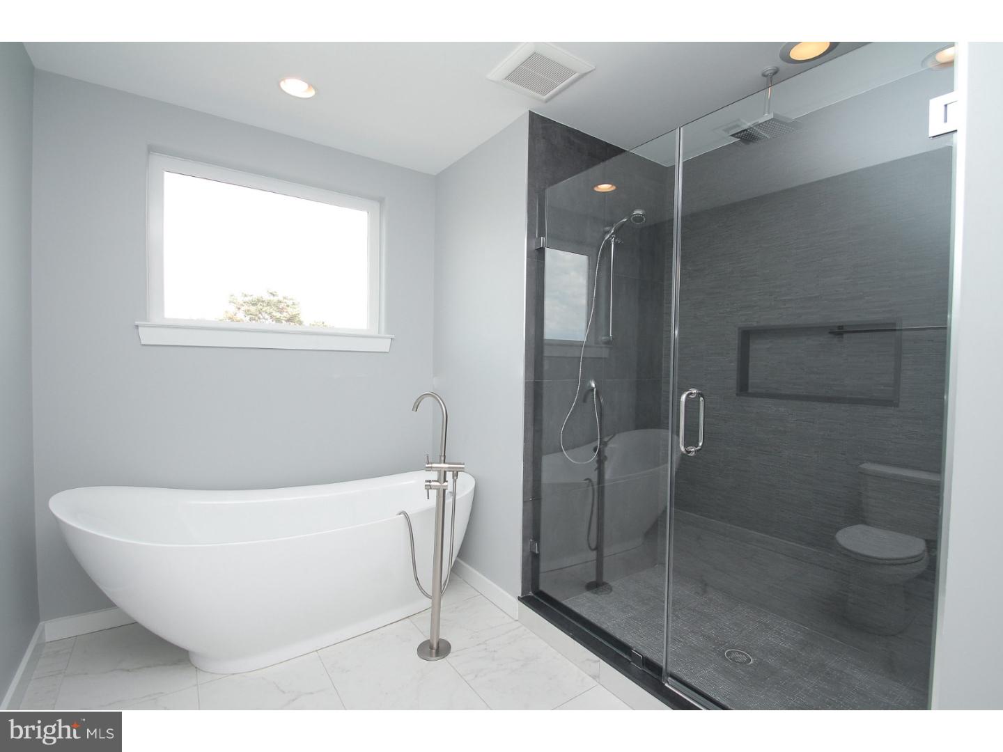 1509 Tasker Street Philadelphia, PA 19145 - Photo 17 of 25 Gallery Image 17